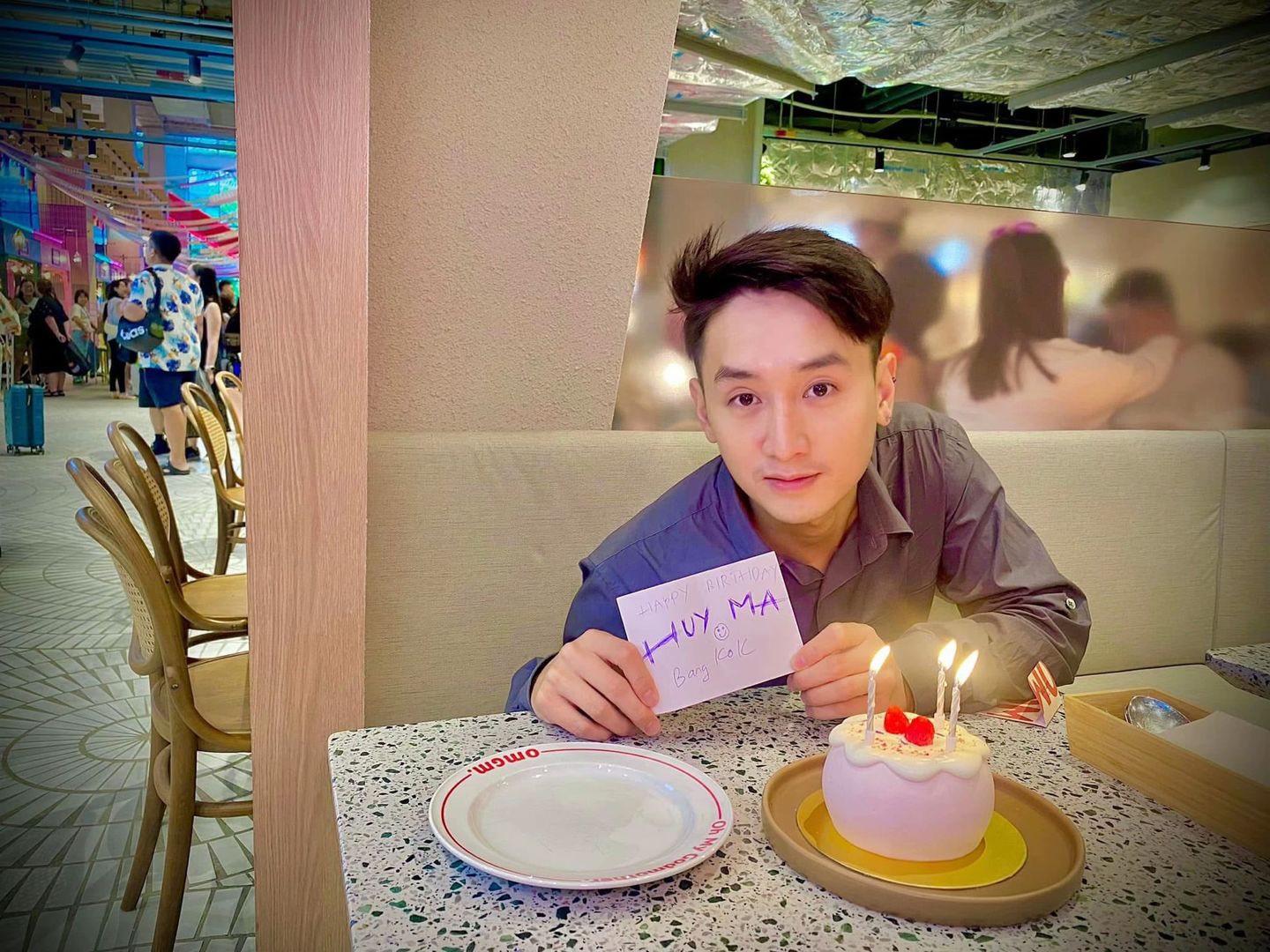 Sao nam Vbiz mắc HIV trở về Việt Nam sau 7 năm ở Thái Lan- Ảnh 6.