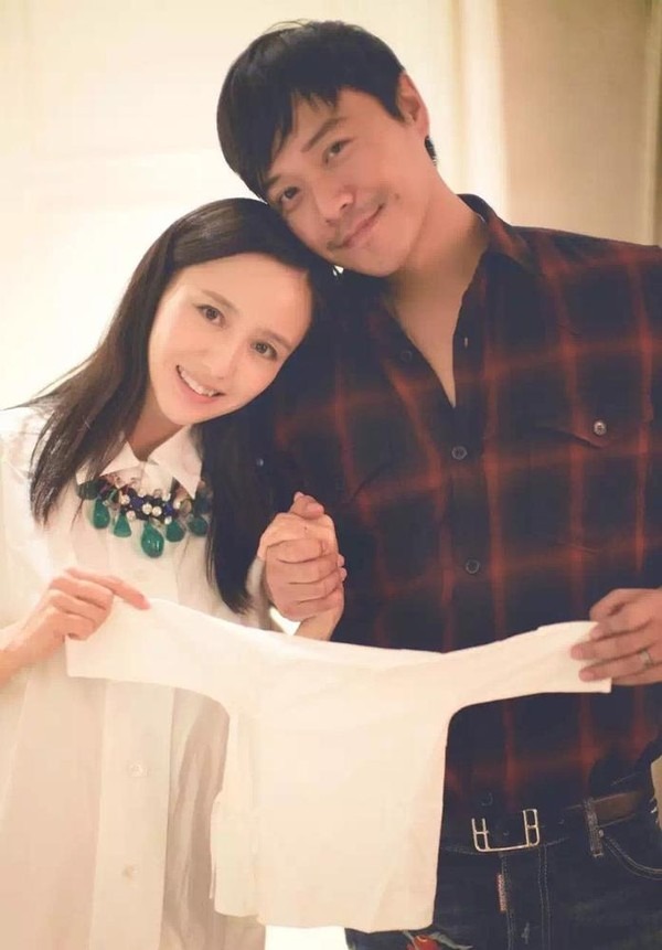 Chồng ngọc nữ hạng A showbiz lộ clip đưa 2 cô gái vào khách sạn, nhưng con số tiểu tam thực tế mới thực sự gây sốc- Ảnh 2. Chồng ngọc nữ hạng A showbiz lộ clip đưa 2 cô gái vào khách sạn, nhưng con số tiểu tam thực tế mới thực sự gây sốc- Ảnh 2.