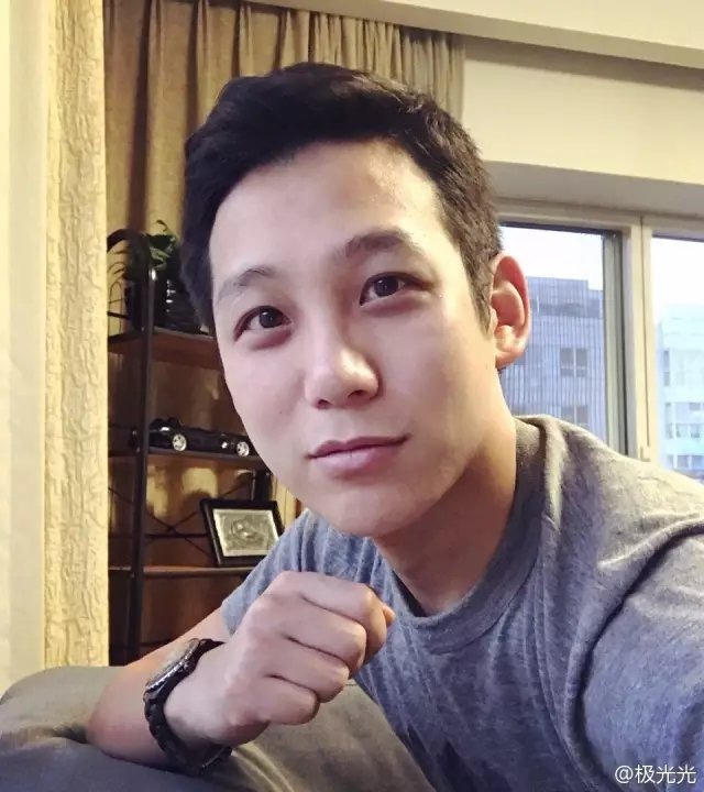 Lộ danh tính 2 ngôi sao nghi dính líu đến vụ