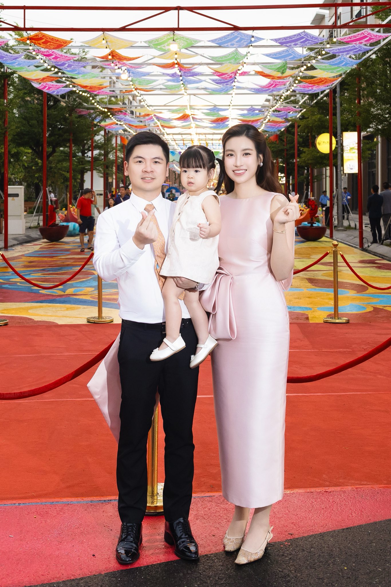 Sự kỳ lạ của Đỗ Mỹ Linh- Ảnh 5.