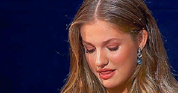 Nàng công cháu xinh đẹp nhất châu Âu hiện tại ra sao ở tuổi 20? 28 Nàng công cháu xinh đẹp nhất châu Âu hiện tại ra sao ở tuổi 20? 38ac0593c765b93ad72e696da7328078dd8a07b5 1746179132056337492684 1746185418733 1746185418813467471923 0 0 338 540 crop 17461854358921022074868gifpng