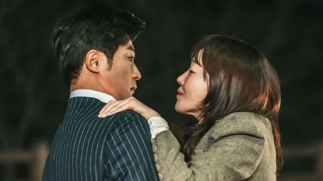 Bộ phim leo top 1 rating cả nước suốt 18 tuần, xem không dứt nổi vì nữ chính diễn hay tê tái- Ảnh 2.