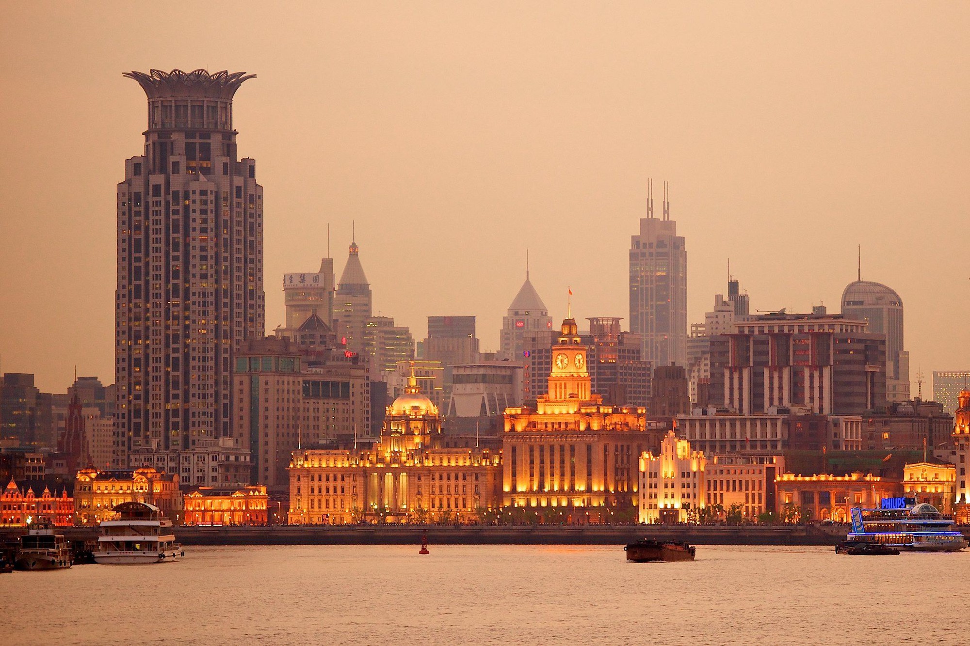 Cảnh tượng mưa ngập ở Thượng Hải khiến nhiều người giật mình, nhận xét: