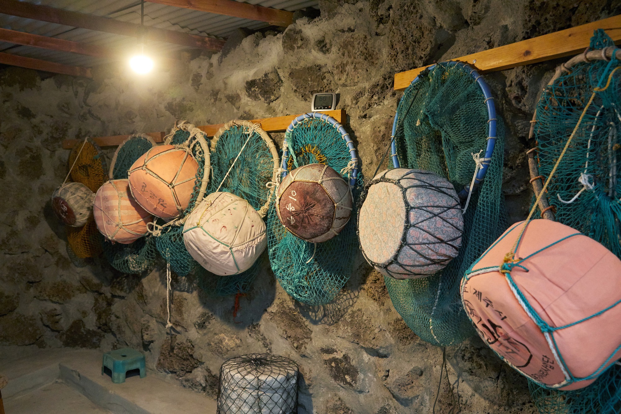 Hải nữ là nghề gì mà khiến IU