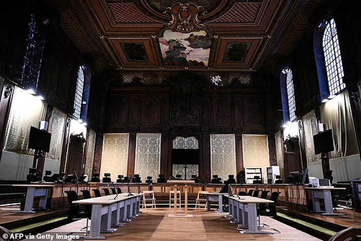 Bác sỹ đầu độc bệnh nhân để thể hiện tài cấp cứu, 12 người chết oan- Ảnh 3.