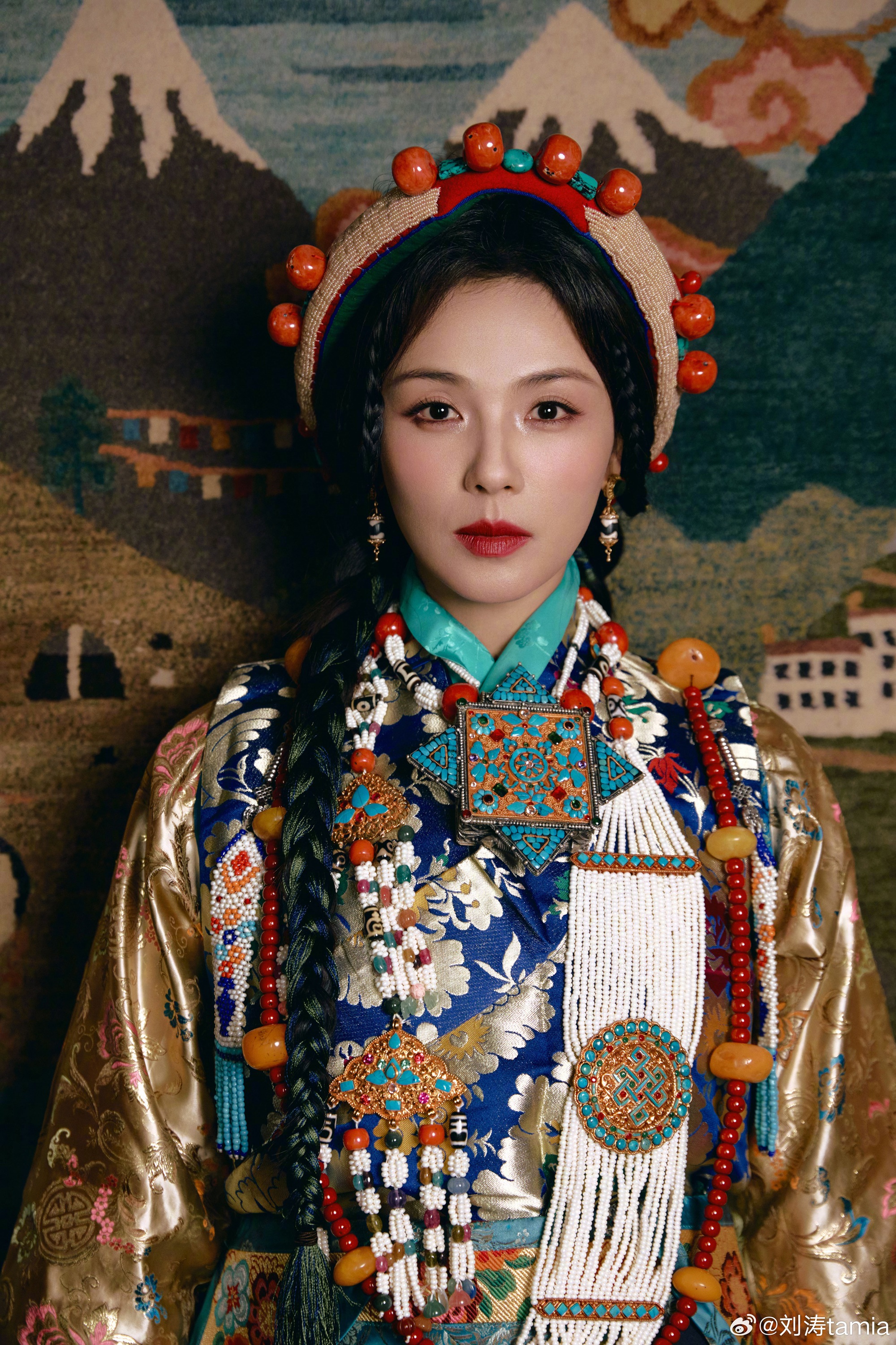 "Mỹ nhân Tây Tạng" đẹp nhất Tết 2025: U50 mà trẻ không tưởng, quốc bảo nhan sắc của màn ảnh Trung Quốc 4 1206 1738257993259 1738257993830832451311