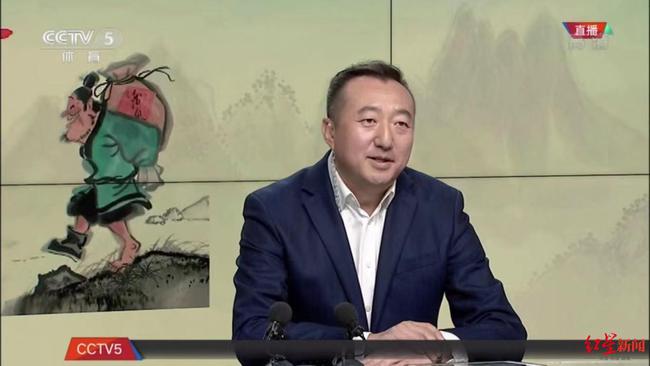 4-16388345311101541487136-1761575286526-17615752867931904026088 "Cậu bé Trung Quốc đầu tiên uống Coca-Cola" bây giờ ra sao? 4 16388345311101541487136 1761575286526 17615752867931904026088