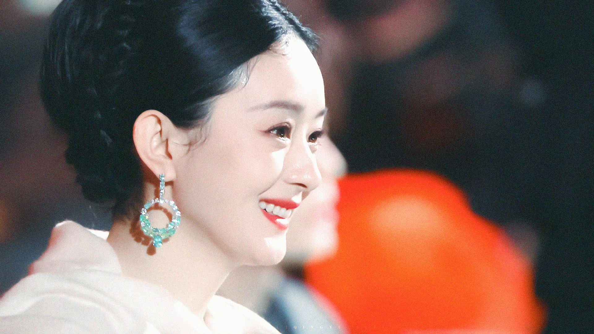 Triệu Lệ Dĩnh lại gây sốt, netizen đồng loạt bình luận: Dễ chịu vô cùng- Ảnh 1. Triệu Lệ Dĩnh lại gây sốt, netizen đồng loạt bình luận: Dễ chịu vô cùng- Ảnh 1.