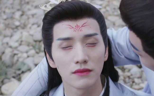 Mỹ nam Trung Quốc bị dìm nhan sắc như thể Mỹ nam Trung Quốc bị dìm nhan sắc như thể