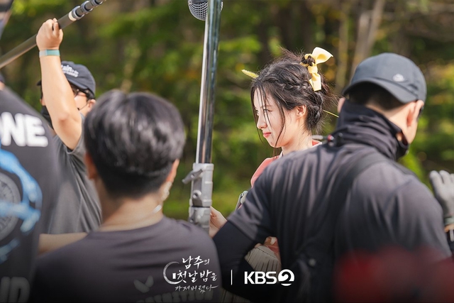 Siêu phẩm ngôn tình cổ trang đỉnh nhất hè 2025 đây rồi: Cặp chính đẹp đôi muốn xỉu, visual