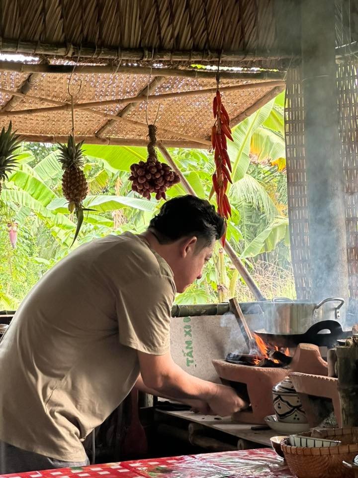 Hai năm trở lại đây, Huỳnh Anh Tuấn tập trung làm content creator mảng ẩm thực.