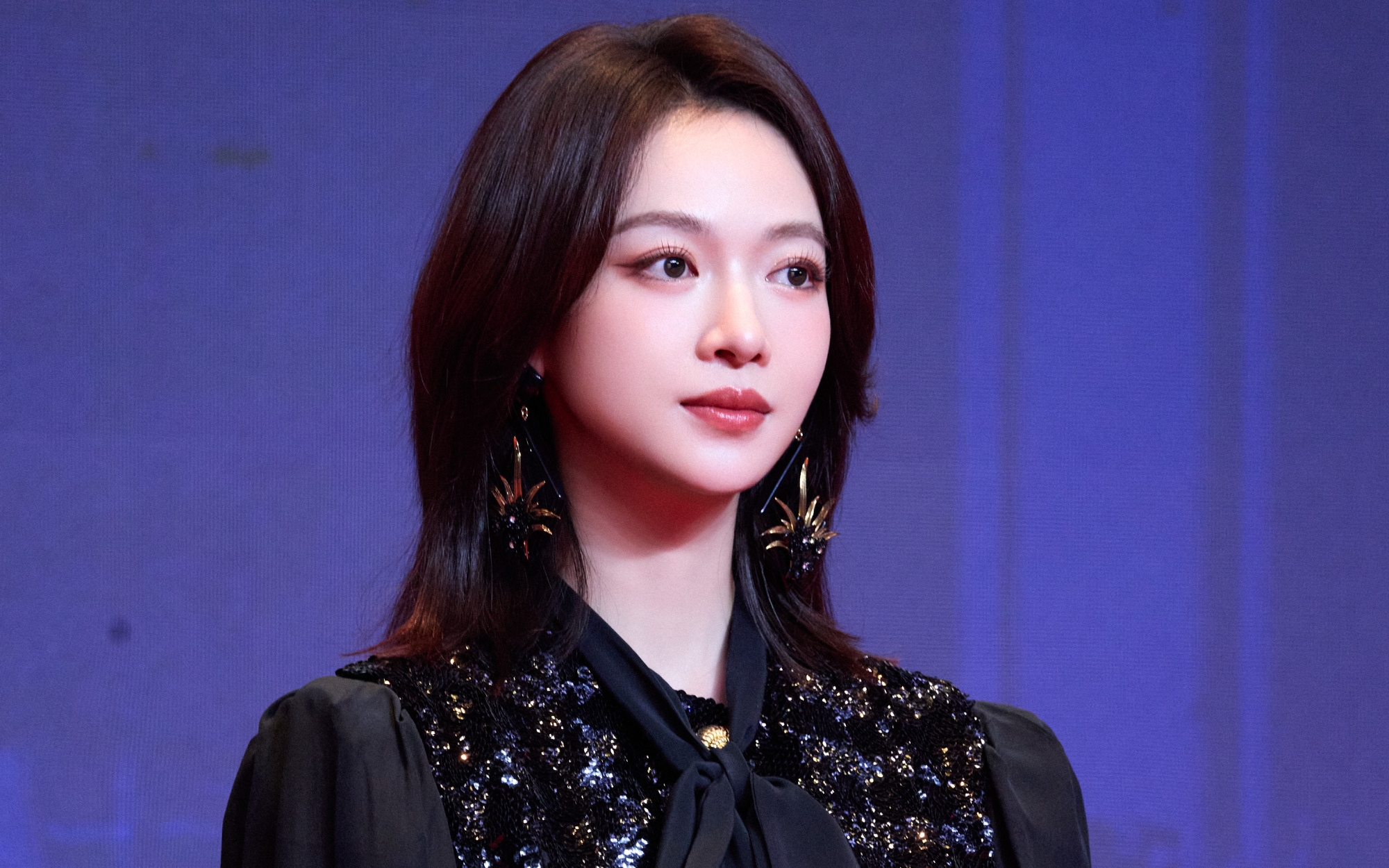 Ai đó hãy cứu lấy Ngô Cẩn Ngôn- Ảnh 6. Ngô Cẩn Ngôn chưa bao giờ bị đối xử rẻ mạt thế này: Cố gắng bao nhiêu cũng thành công cốc, chuyện gì đây?