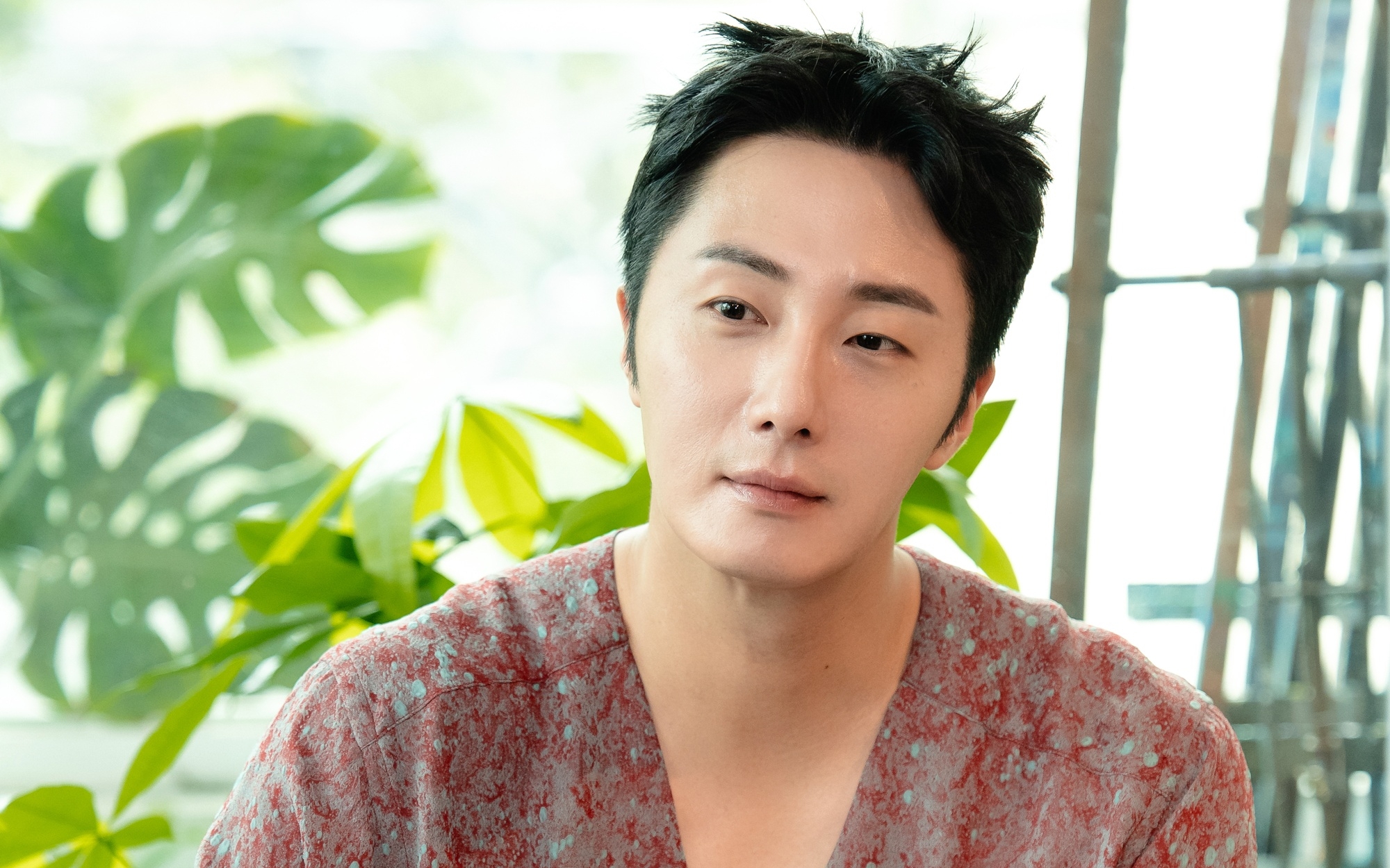 Phim vừa chiếu 1 tập đã đạt rating 13,6% thống trị cả nước: Nam chính đẹp quá xá, 19 năm out trình cuộc đời- Ảnh 4.