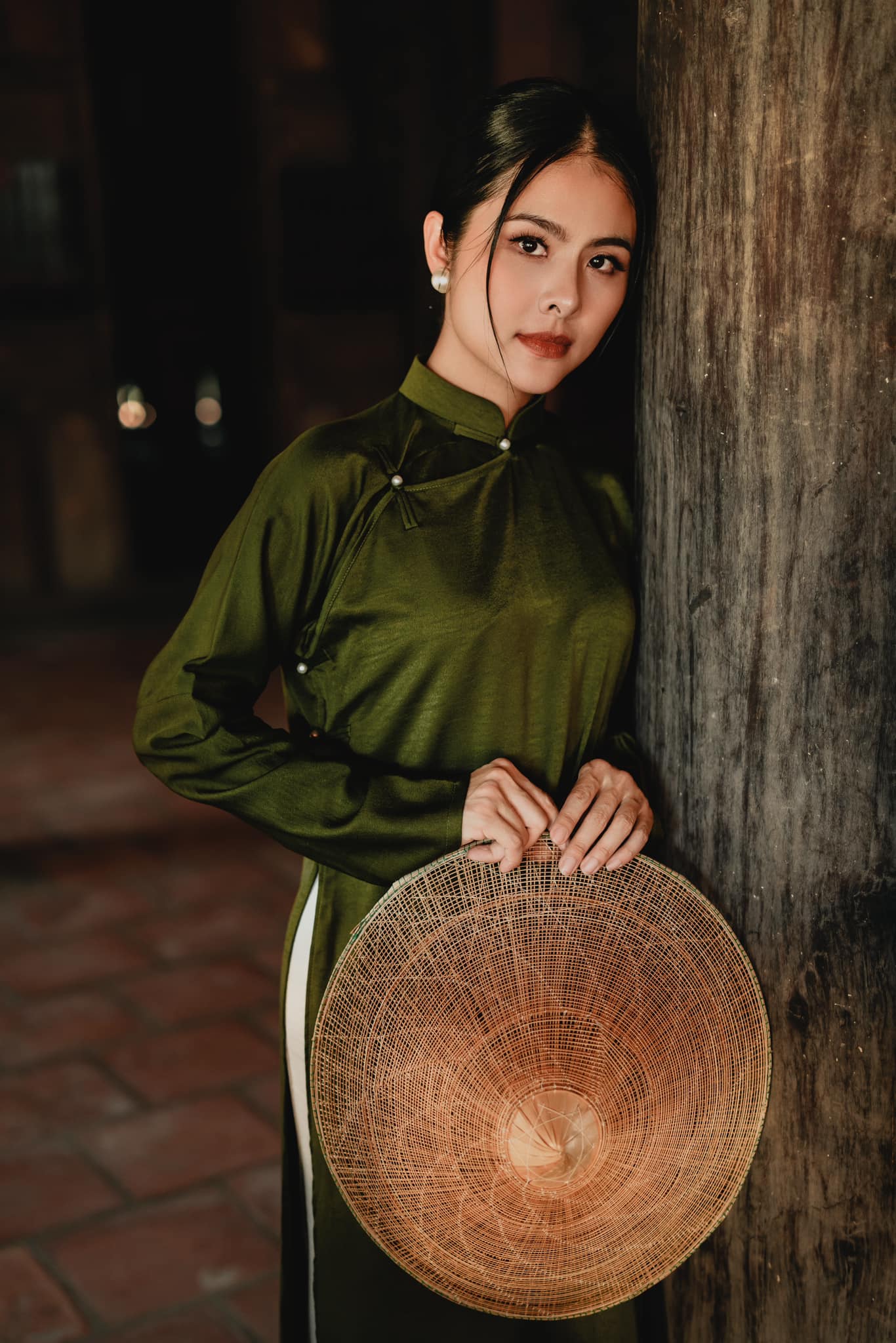 Nữ diễn viên sở hữu nhà 1000m2 ở Quận 7, khu du lịch 50.000m2 ở Tiền Giang, sinh 4 con vẫn đẹp- Ảnh 1.