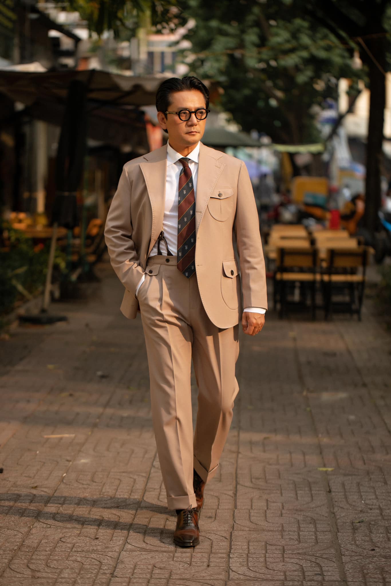 "Vua quảng cáo" 30 giây kiếm 1,5 tỷ đồng: Bỏ Mỹ về Việt Nam sống sau 15 năm vật lộn ở xứ người 428157501101611162566447844869226460754824053n 1742463639251 17424636393701742310667