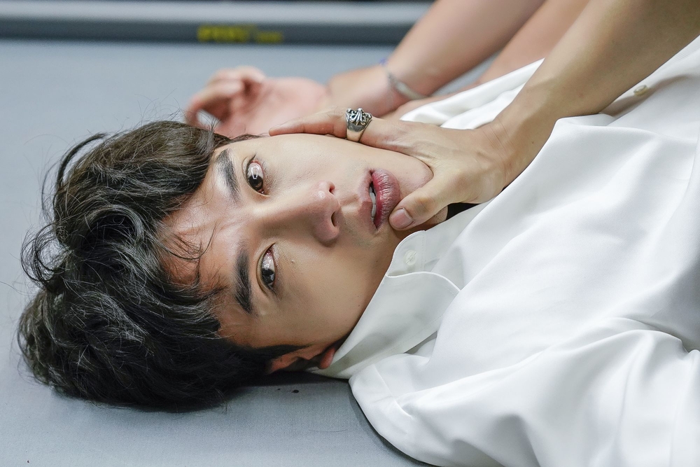 Thật bất công cho phim Việt ai xem cũng khen mà vẫn flop: Tưởng nhàm chán ai ngờ quá ổn, nữ chính xứng đáng triệu like- Ảnh 6.