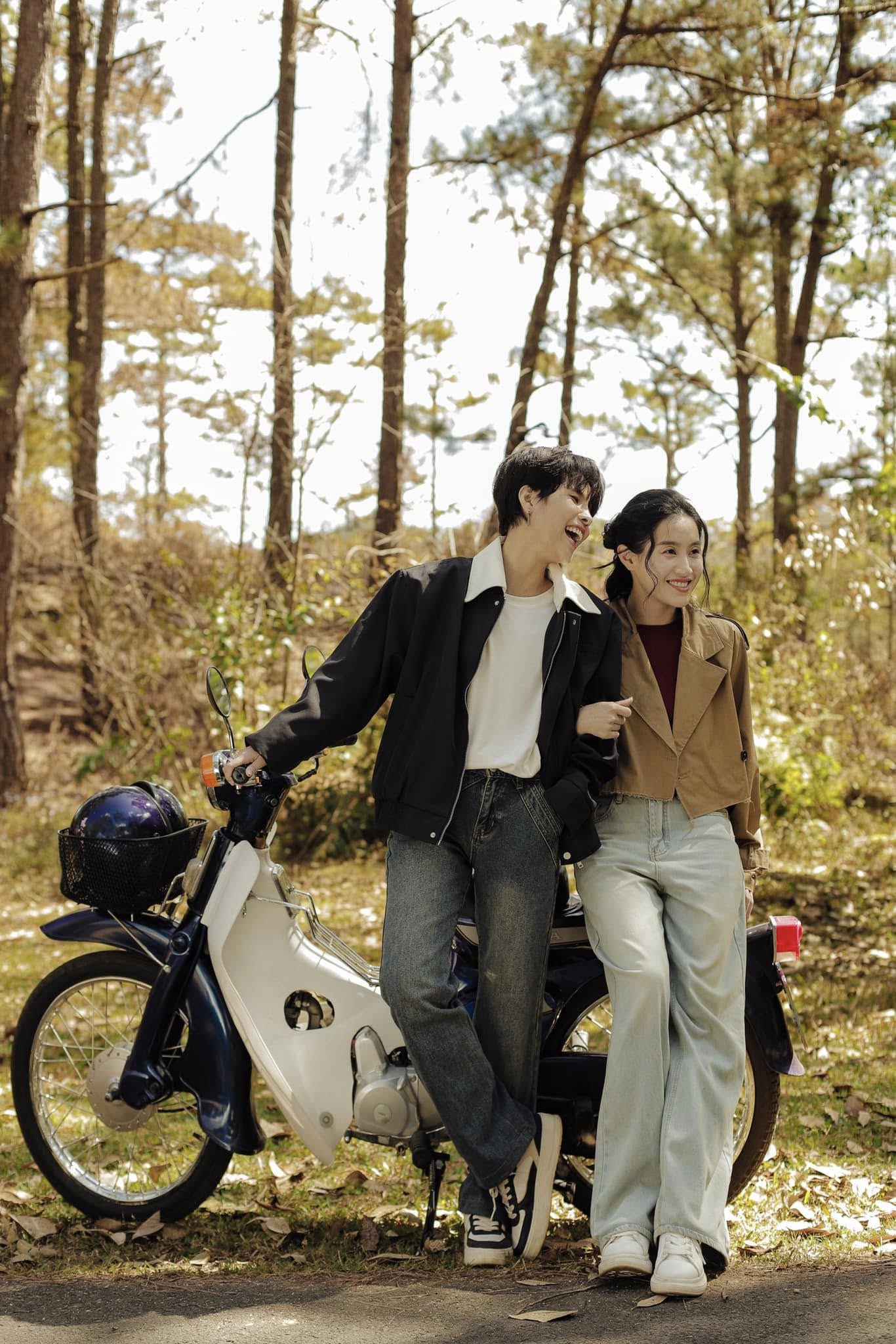 Loạt ảnh và video bóc nhan sắc thật của vợ Vũ Cát Tường: Xinh đẹp Loạt ảnh và video bóc nhan sắc thật của vợ Vũ Cát Tường: Xinh đẹp