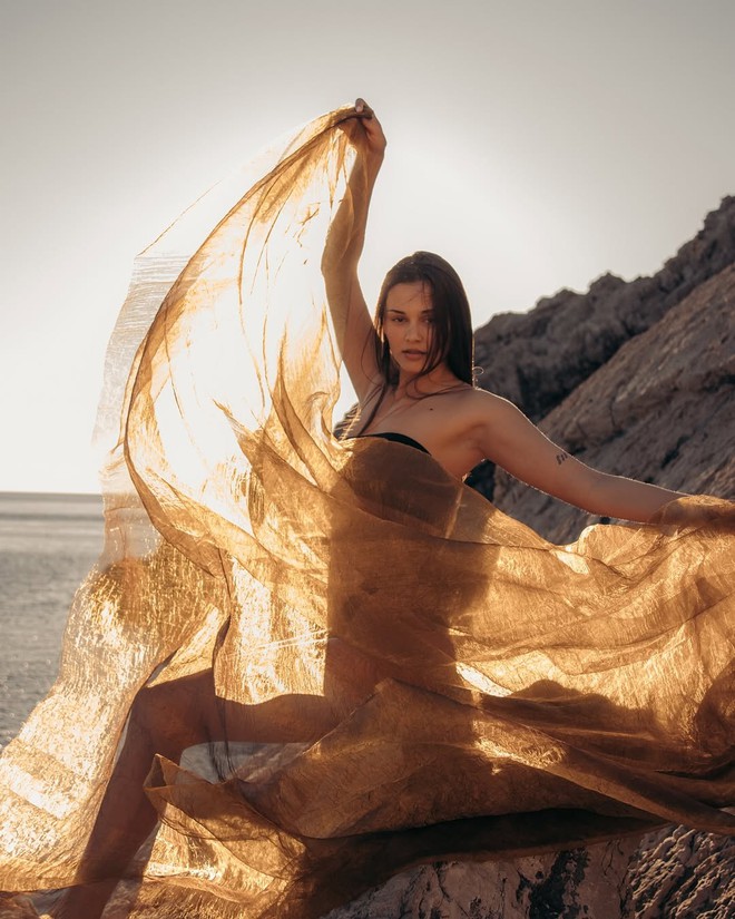 Vận động viên bóng chuyền cao 1,9 m đăng quang hoa hậu- Ảnh 18. Vận động viên bóng chuyền cao 1,9 m đăng quang hoa hậu- Ảnh 18.