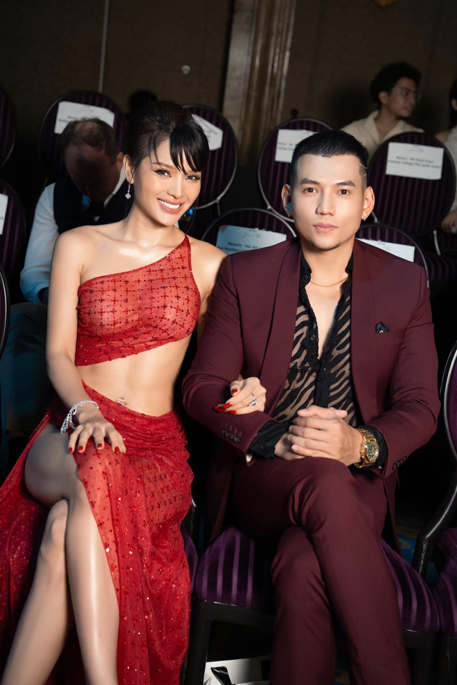 Sao nữ Vbiz hé lộ sự cố nguy hiểm khi sinh con thứ 3- Ảnh 4. Sao nữ Vbiz hé lộ sự cố nguy hiểm khi sinh con thứ 3- Ảnh 4.