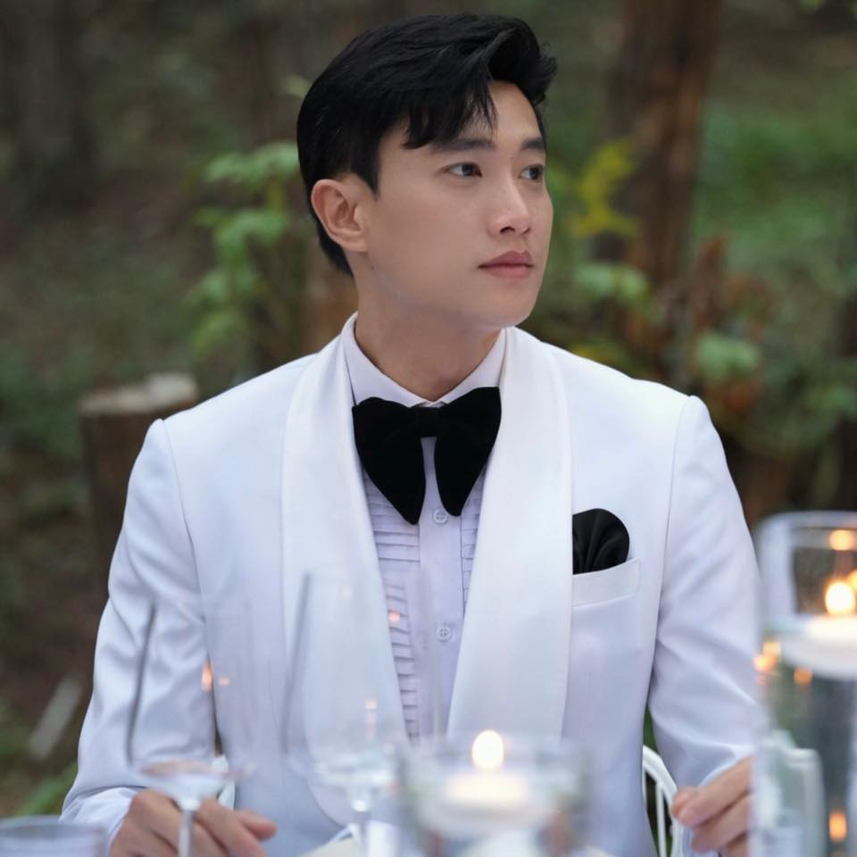 Nam thần Vbiz sở hữu khối tài sản trăm tỷ vẫn sống độc thân, gây sốc khi tự nhận bản thân Nam thần Vbiz sở hữu khối tài sản trăm tỷ vẫn sống độc thân, gây sốc khi tự nhận bản thân