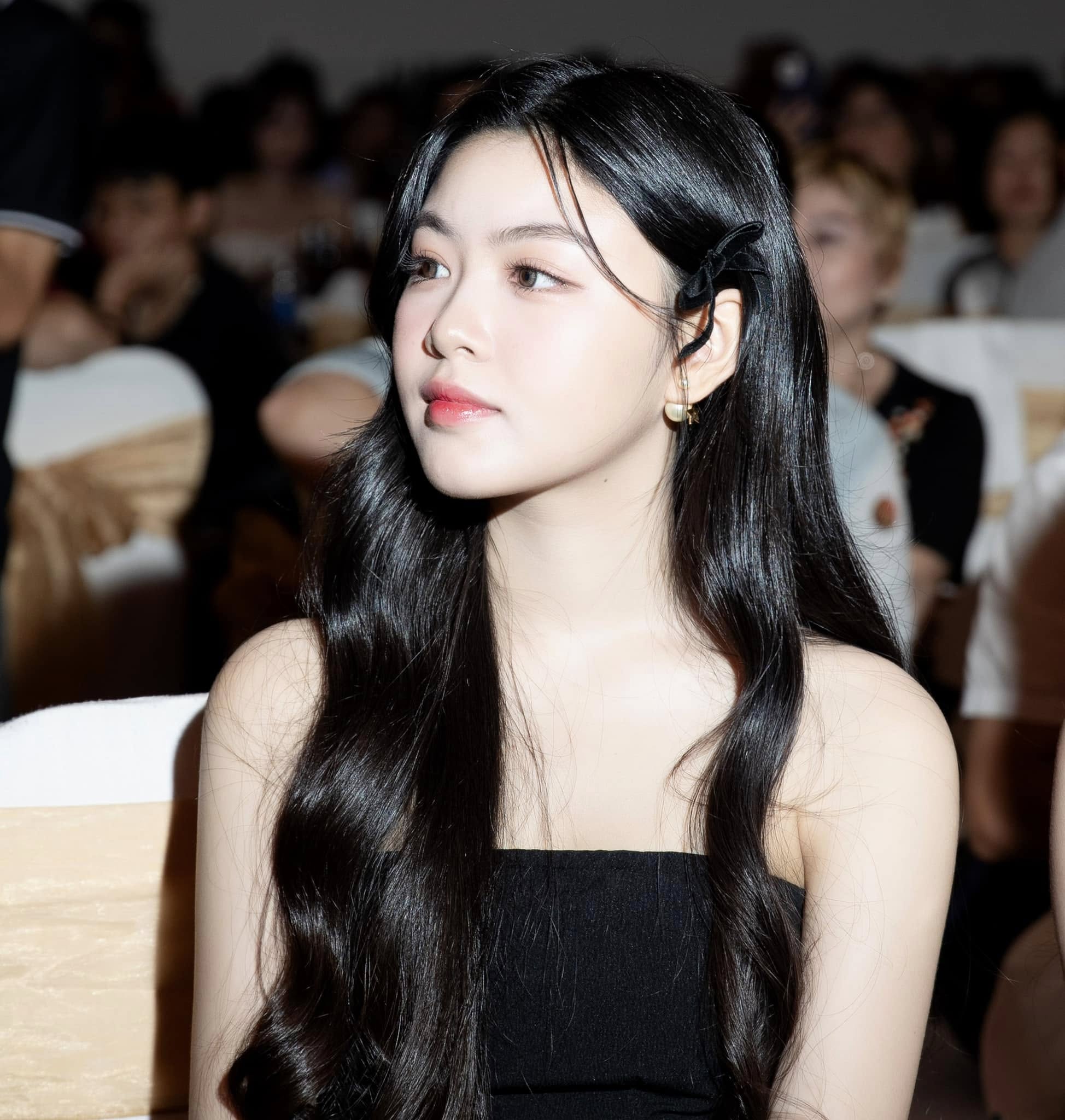 Vợ chồng MC Quyền Linh phản ứng thế nào khi xem Lọ Lem phản pháo antifan?- Ảnh 3. Vợ chồng MC Quyền Linh phản ứng thế nào khi xem Lọ Lem phản pháo antifan?- Ảnh 3.