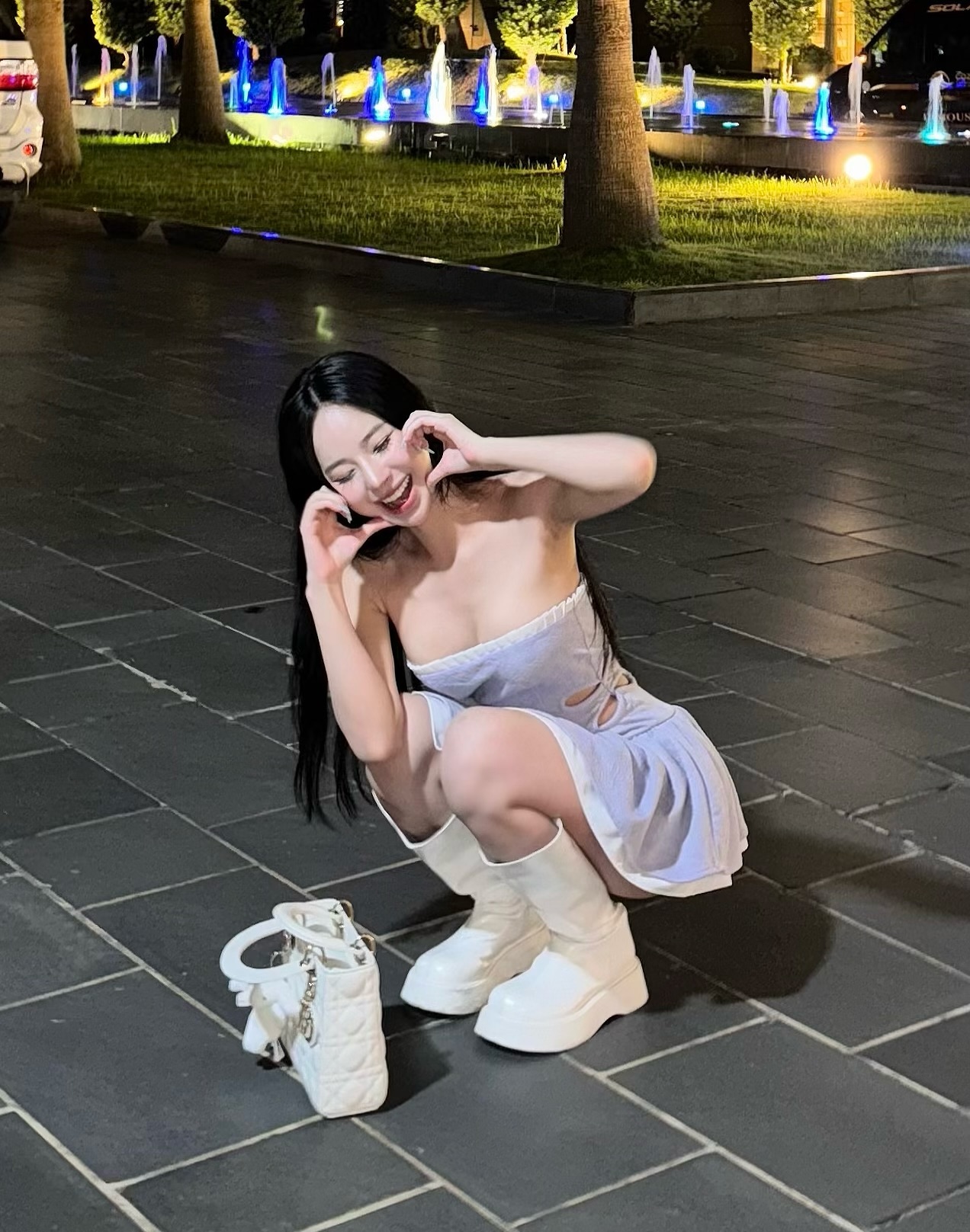 Ngắm trọn nhan sắc nữ TikToker Việt được G-Dragon