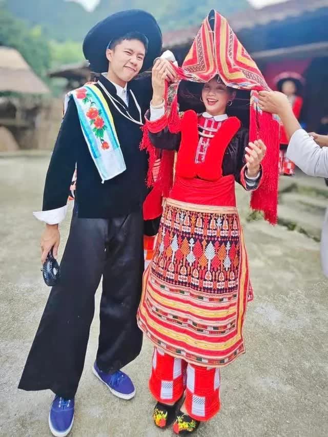 Ngoại hình gây sốc của con trai Vân Dung- Ảnh 6.