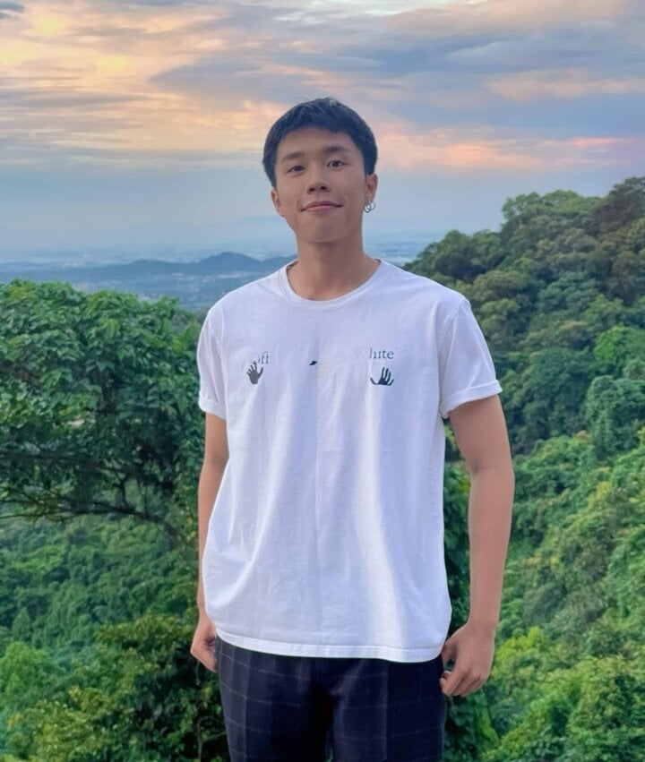 Sao nam Vbiz 4 năm không ai mời đóng phim vì kém sắc, lên đời cực gắt chỉ nhờ nói 1 từ- Ảnh 3. Sao nam Vbiz 4 năm không ai mời đóng phim vì kém sắc, lên đời cực gắt chỉ nhờ nói 1 từ- Ảnh 3.