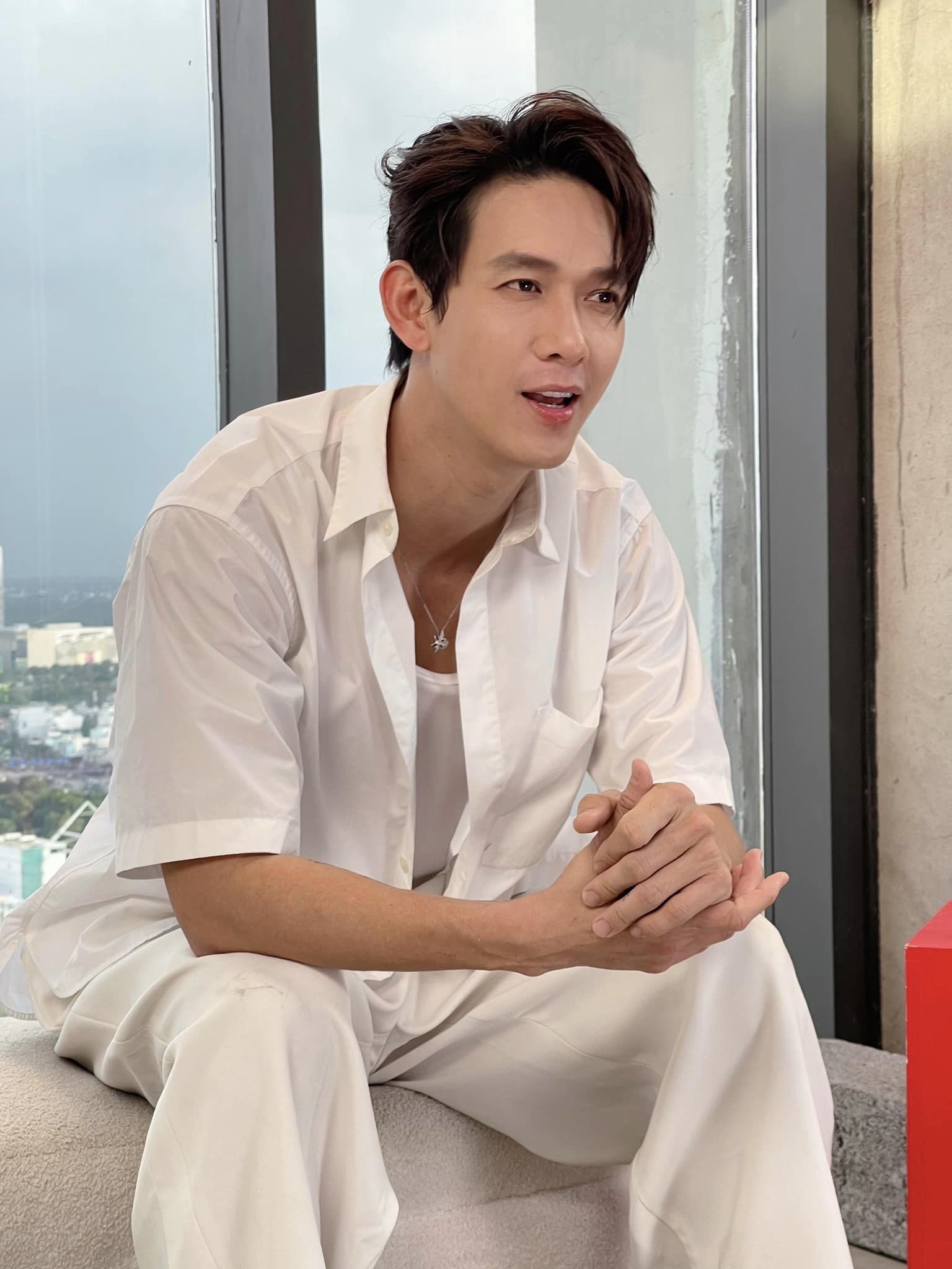 Song Luân đáp trả tình cũ Juky San sau khi bị “bế” chuyện hẹn hò lên show Trấn Thành?- Ảnh 3. Song Luân đáp trả tình cũ Juky San sau khi bị “bế” chuyện hẹn hò lên show Trấn Thành?- Ảnh 3.