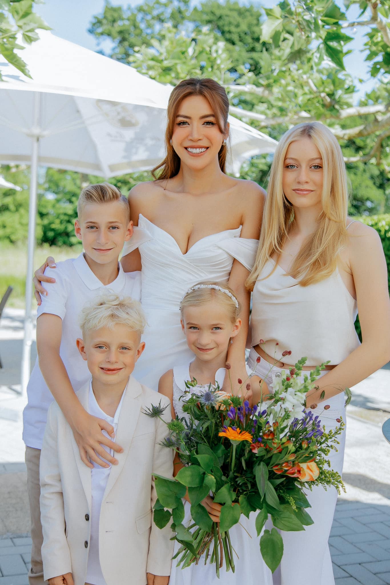 HOT: Hoa hậu Việt tổ chức đám cưới tại Đức, sau đúng 1 năm mới