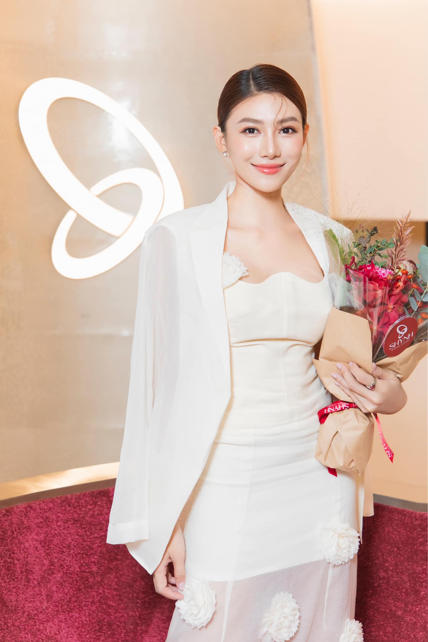 "Gà cưng" cũ của Vũ Khắc Tiệp lên tiếng khi bị tố "lật lọng", nhận tiền xong rồi bặt vô âm tín 46268118283580506243062134023654470387494828n 1747468129927109615834 1747475932485 17474759326252003891965