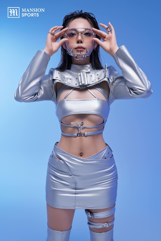 Ngắm loạt ảnh nóng bỏng đầy ngỡ ngàng của gái xinh