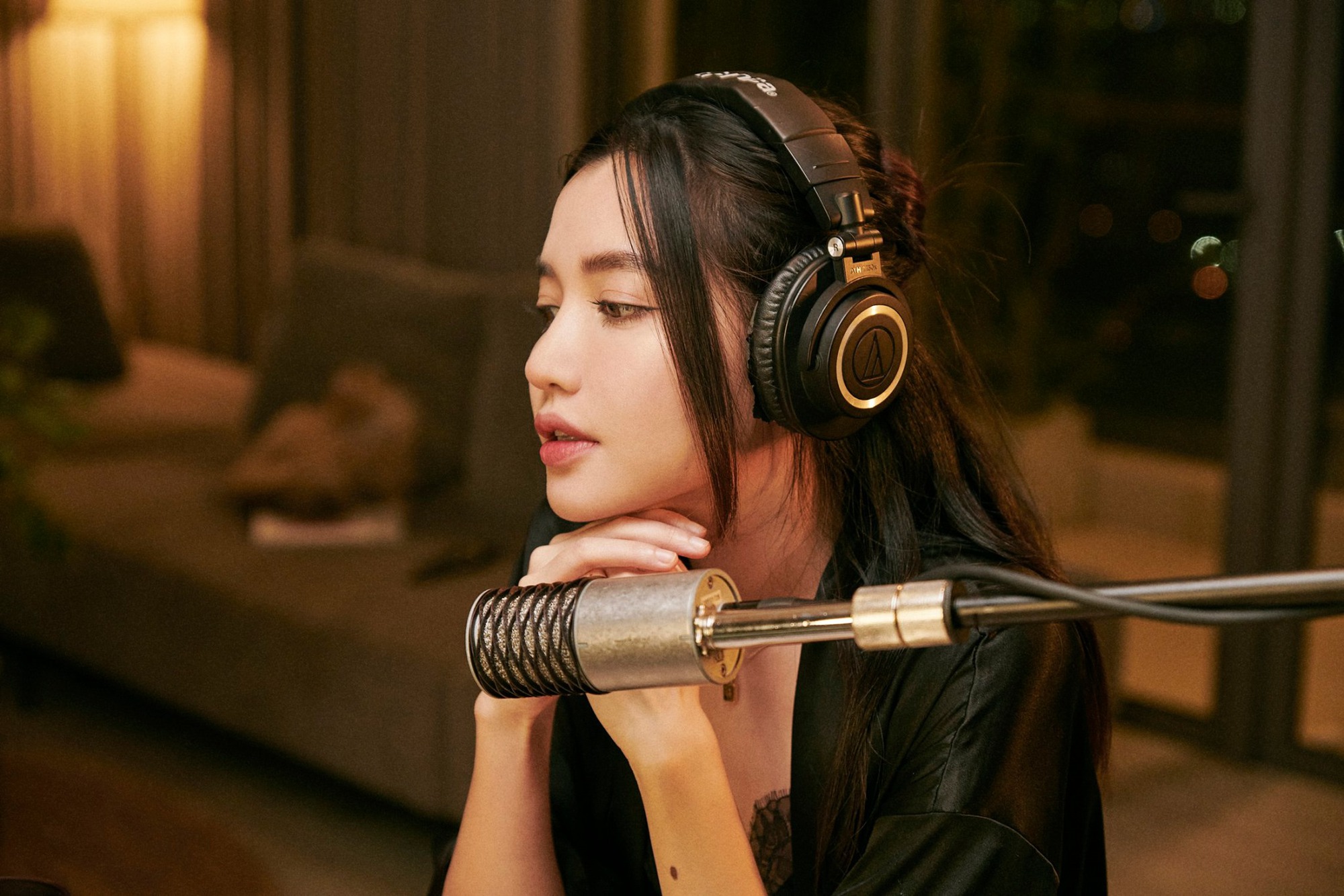 Nữ game thủ nổi tiếng, cay đắng dùng nick clone