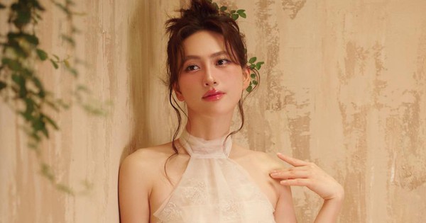 "Khi mỹ nhân Việt này khóc, cả thế giới đều có lỗi" 46862424111985440083020553557587208609335117n 1739644537642899918178 197 0 700 960 crop 1739644572758834892482jpg