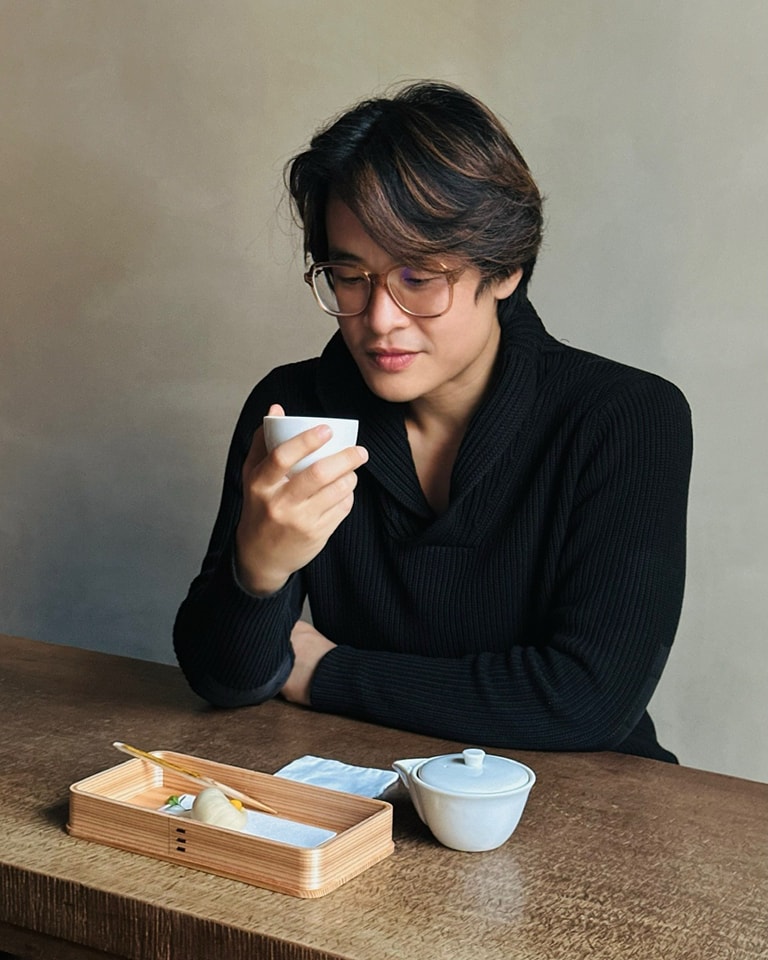 Mùng 3 Tết, Hà Anh Tuấn khiến dân mạng không kìm được nước mắt chỉ với 1 bức ảnh- Ảnh 3. Mùng 3 Tết, Hà Anh Tuấn khiến dân mạng không kìm được nước mắt chỉ với 1 bức ảnh- Ảnh 3.