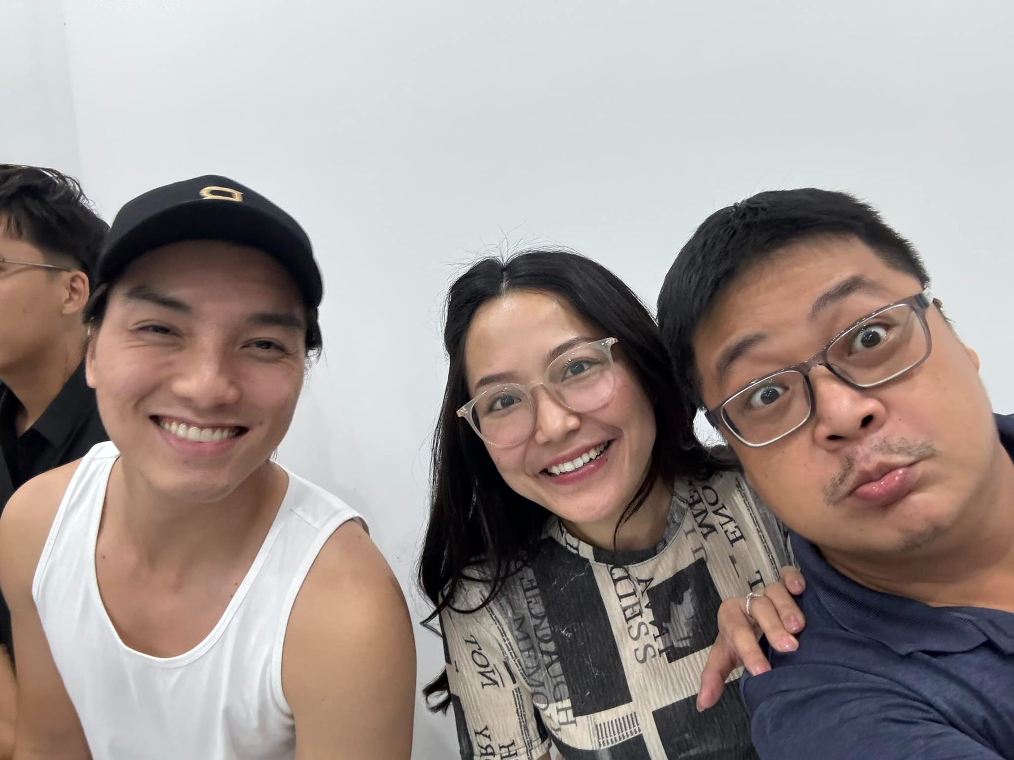 Phía sau những cú biến mất khỏi showbiz Việt của hội “hồng nhan bạc tỷ”- Ảnh 13.