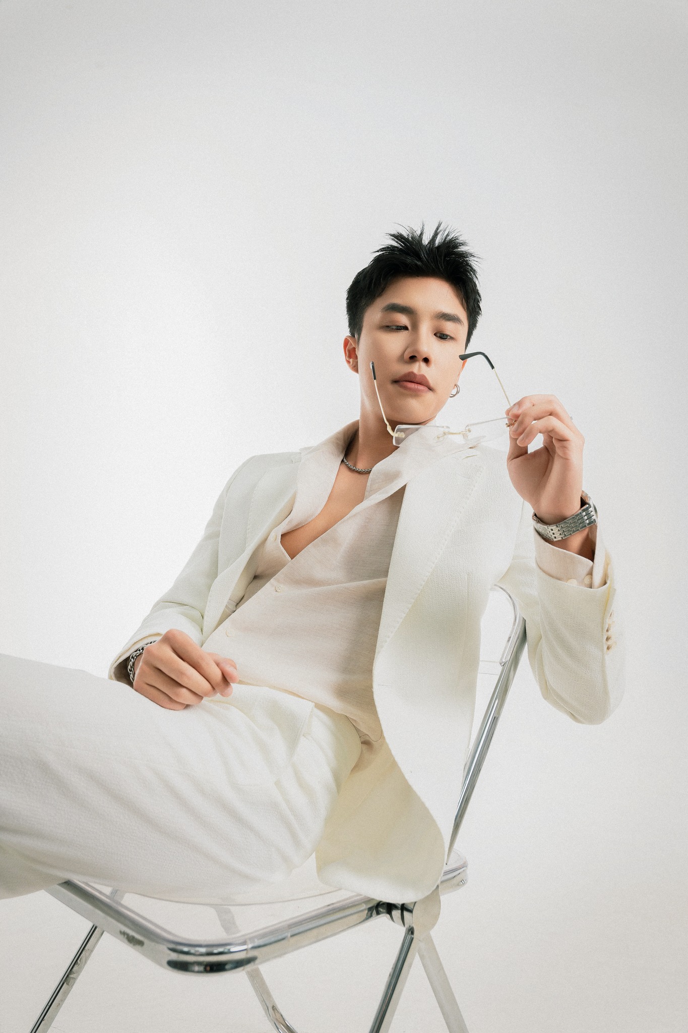 Ngoại hình gây sốc của con trai Vân Dung- Ảnh 8.