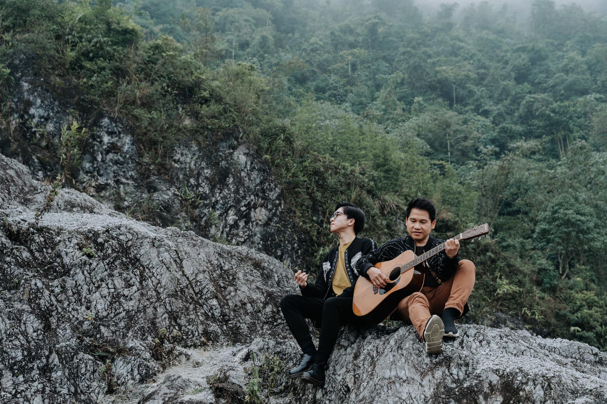 Con trai cả nhà Con trai cả nhà