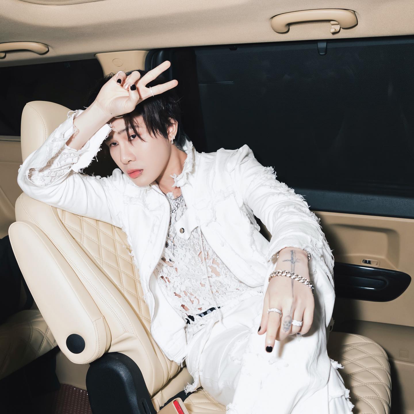 Ngoại hình gây sốc của Jack sau hơn 3 tháng ở ẩn- Ảnh 6.