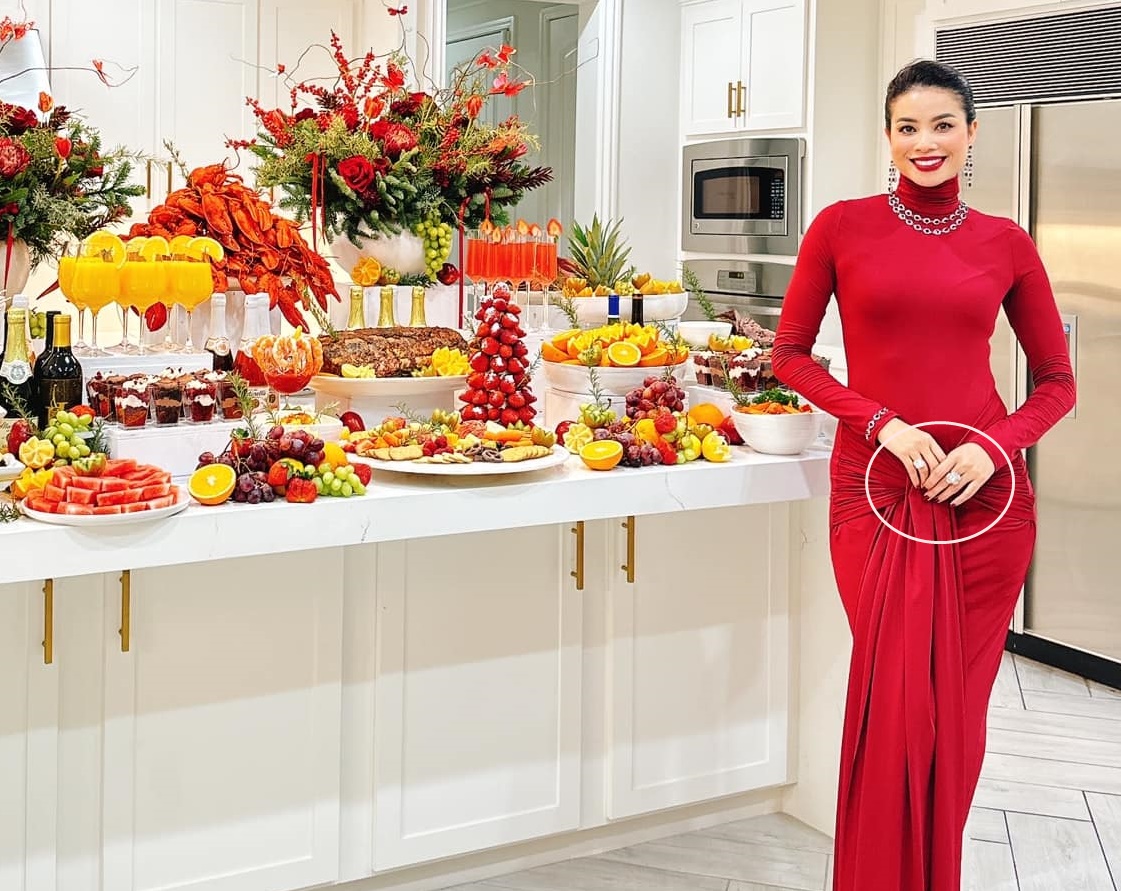 Chuyện gì đang xảy ra với Hoa hậu Phạm Hương ở Mỹ?- Ảnh 5. Chuyện gì đang xảy ra với Hoa hậu Phạm Hương ở Mỹ?- Ảnh 5.