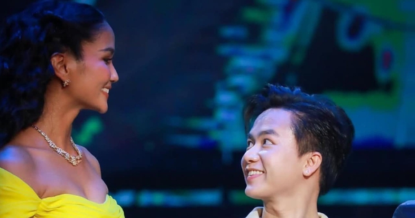 Sao nam Vbiz né vội 1 Hoa hậu ngay trên sóng trực tiếp 30 Sao nam Vbiz né vội 1 Hoa hậu ngay trên sóng trực tiếp 47225029835447516523358029015543699530420693n 1735813371028 17358133711951694824238 167 0 837 1280 crop 1735813518584437439971jpg