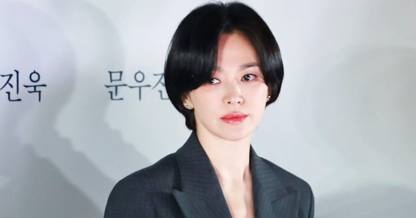 Song Hye Kyo bị miệt thị ngoại hình 474215725938499121717497388846956205939565n 1737393425161 17373934253621318721465 63 0 599 1024 crop 17373935365711430943570jpg