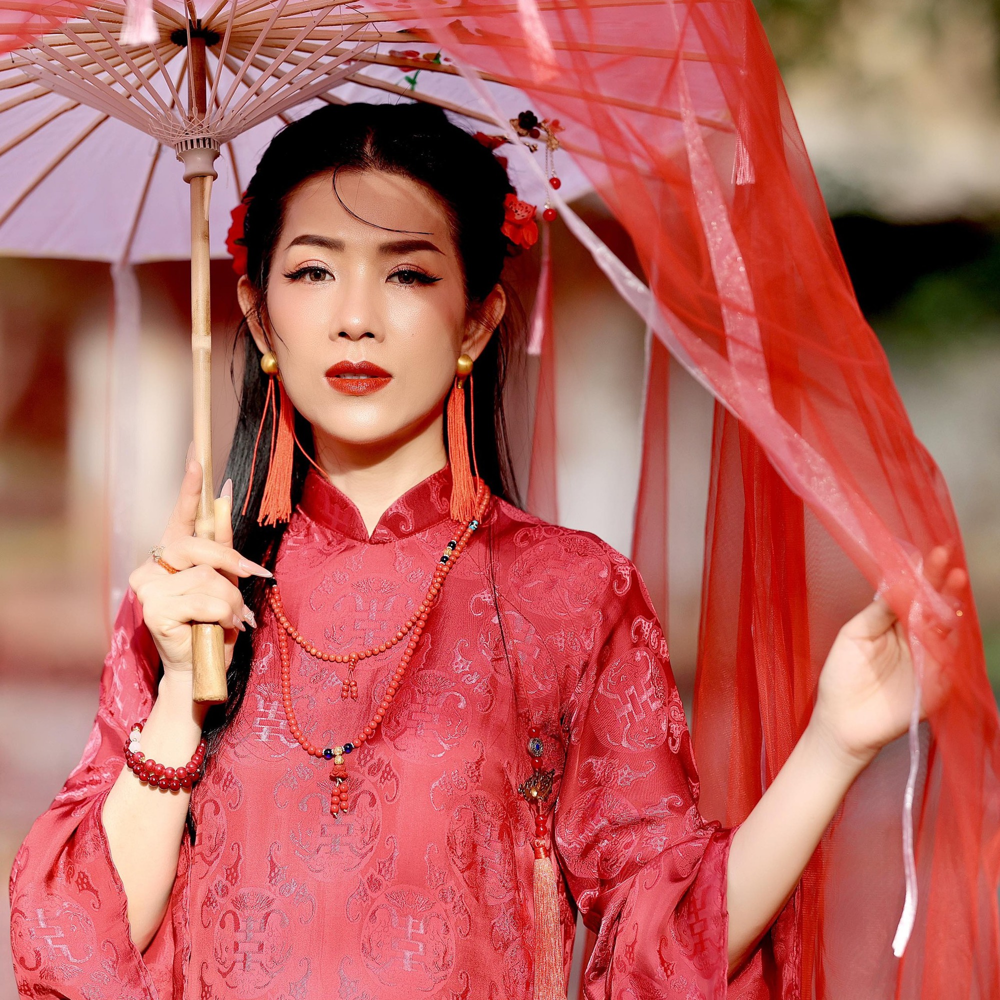 Mỹ nhân bí ẩn nhất Mưa Đỏ: Hoa hậu kín tiếng bậc nhất Vbiz, lên hình 3 phút mà khiến MXH ráo riết truy lùng- Ảnh 7.