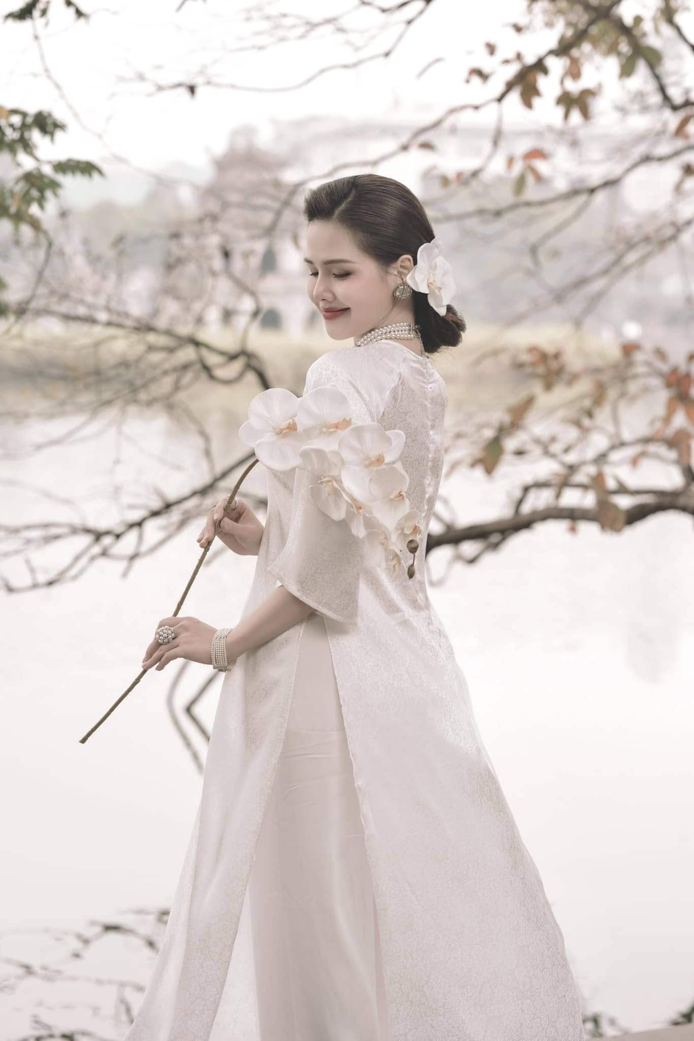 Hội dâu hào môn làm gì ngày Tết: Tăng Thanh Hà xông xáo nội trợ, tất bật lo việc nhà cửa, Mai Ngọc thì hoàn toàn ngược lại- Ảnh 13. Hội dâu hào môn làm gì ngày Tết: Tăng Thanh Hà xông xáo nội trợ, tất bật lo việc nhà cửa, Mai Ngọc thì hoàn toàn ngược lại- Ảnh 13.