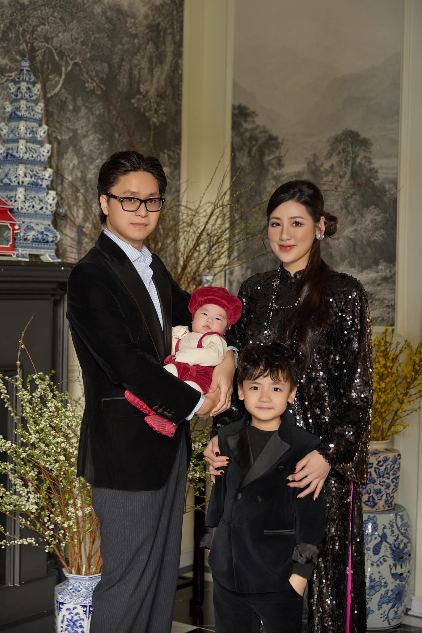 Phu nhân hào môn Vbiz kiệt quệ trên giường bệnh, thừa nhận đi cấp cứu nhiều hơn đi chơi- Ảnh 4.