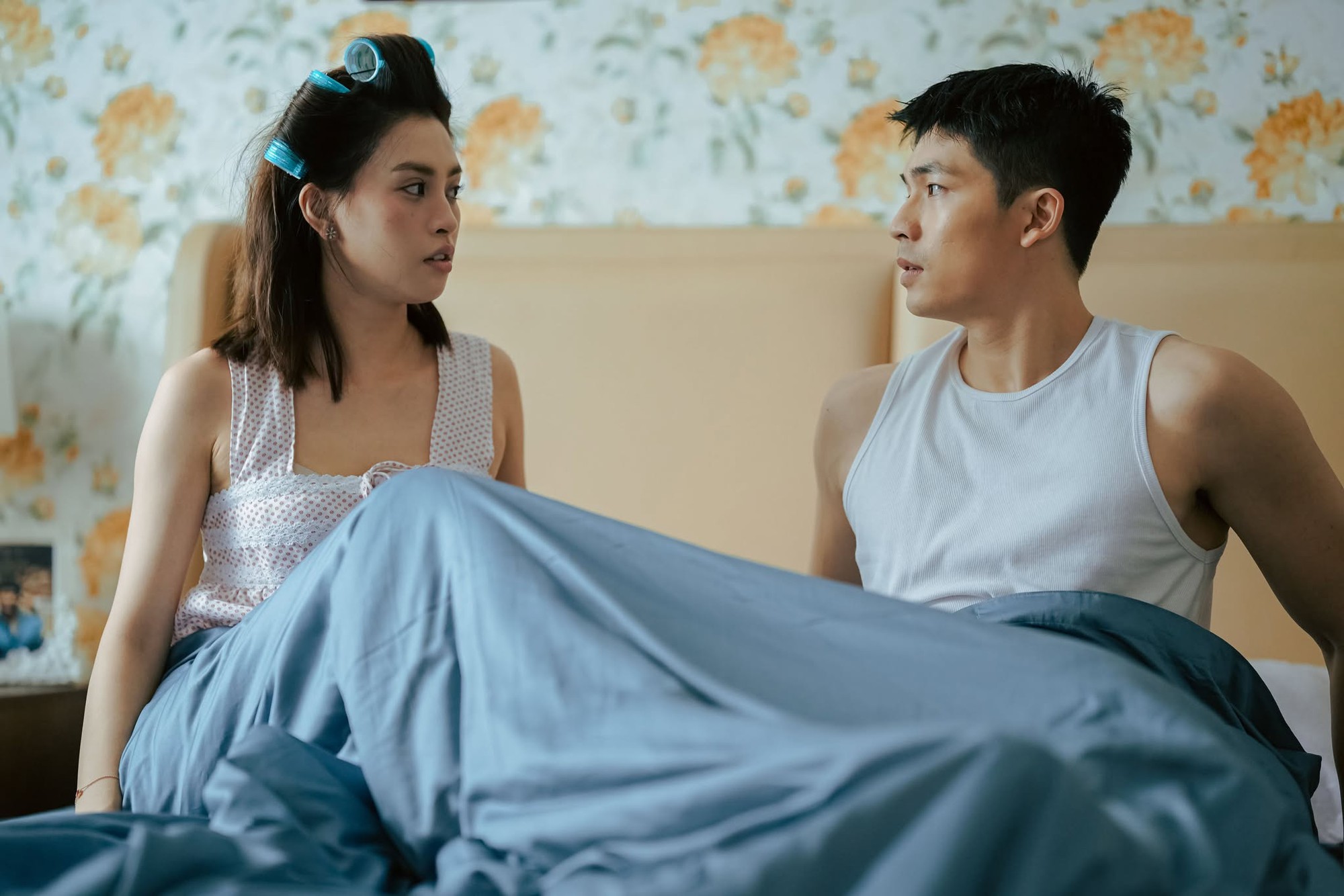 Bộ Tứ Báo Thủ đạt 300 tỷ dù tranh cãi dữ dội, Trấn Thành đăng đàn nói thẳng- Ảnh 2. Bộ Tứ Báo Thủ đạt 300 tỷ dù tranh cãi dữ dội, Trấn Thành đăng đàn nói thẳng- Ảnh 2.