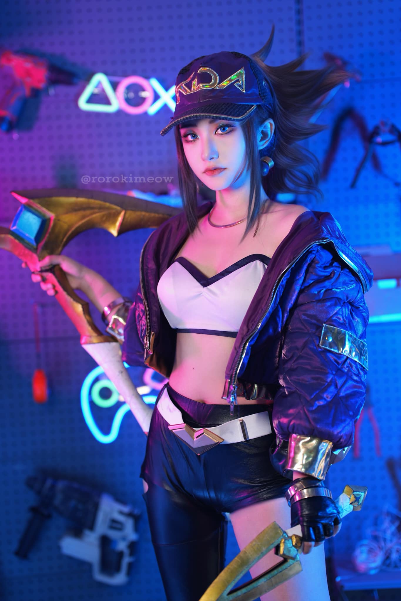 Nữ cosplayer xinh đẹp, có gương mặt cực giống Sơn Tùng M-TP làm điều đặc biệt khi đến Việt Nam khiến fan phấn khích- Ảnh 1.
