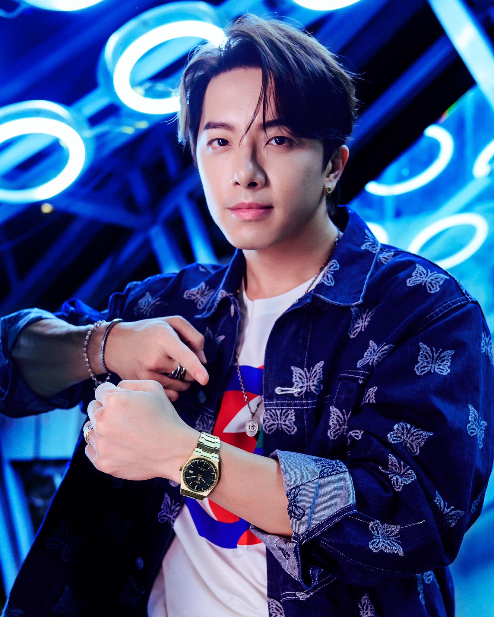 Bắt giữ chồng của 1 nữ diễn viên ngay tại sân bay- Ảnh 1.