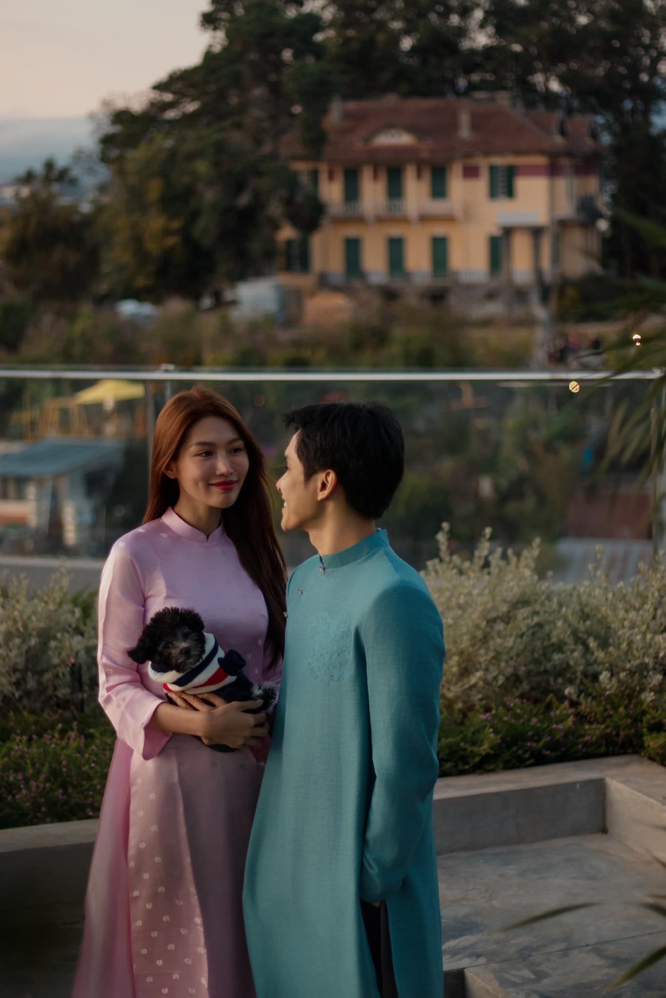 Chồng sắp cưới của Á hậu Chế Nguyễn Quỳnh Châu: Doanh nhân kín tiếng, visual và gia thế