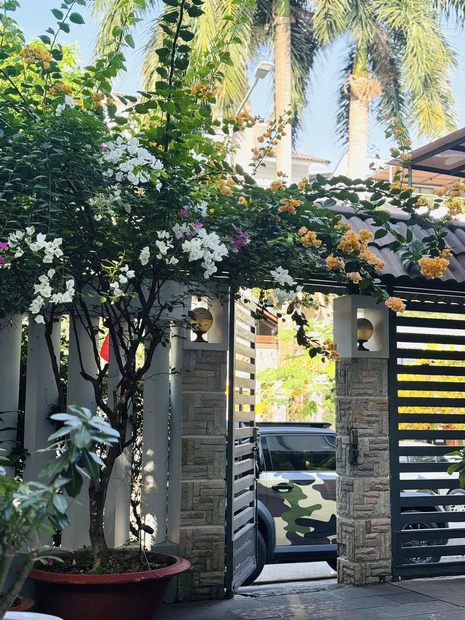 Nữ nghệ sĩ giải nghệ ở tuổi 40, rời showbiz vẫn giàu, 1 mình nuôi con, sở hữu biệt thự mặt tiền Quận 7- Ảnh 5.